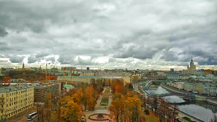 Онлайн веб-камера на Доме на набережной, Москва
